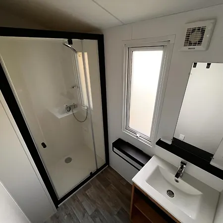 Camping Paradis Family Les Rives De L'Herault Gignac  Room photo