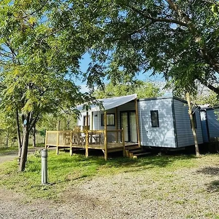Camping Paradis Family Les Rives De L'Herault Gignac  Exterior photo