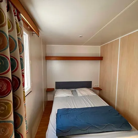 Camping Paradis Family Les Rives De L'Herault Gignac  Room photo