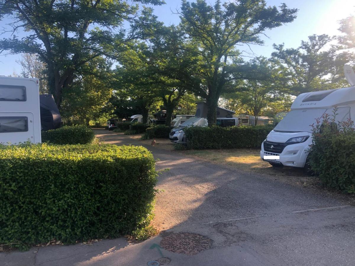 Camping Family's Les Rives De L'hérault *