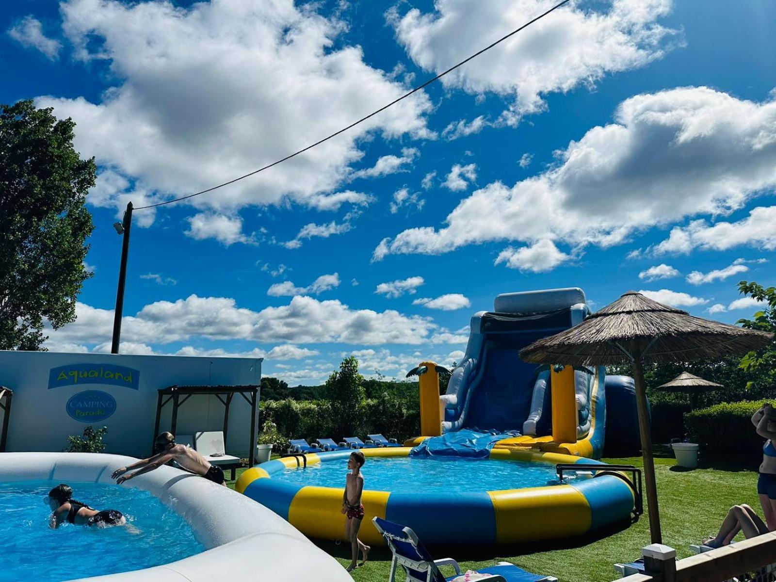 Family's Les Rives De L'hérault Camping Gignac (Herault)