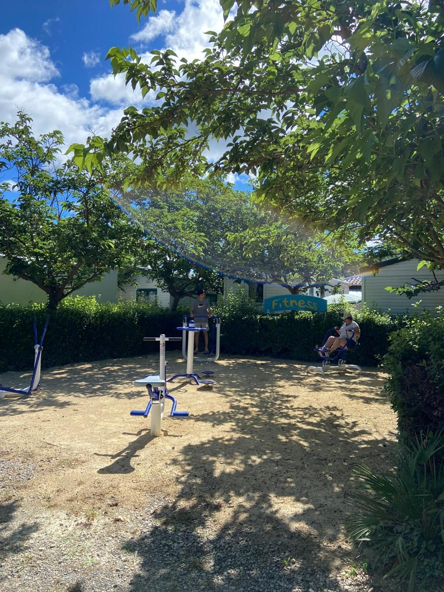Family's Les Rives De L'hérault Camping Gignac (Herault)
